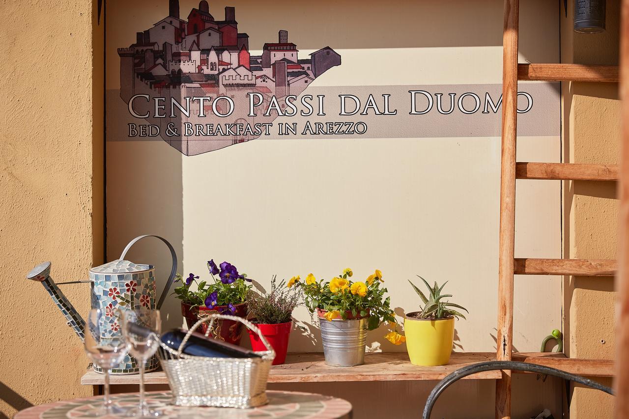 Cento Passi Dal Duomo B&B Ареццо Екстер'єр фото